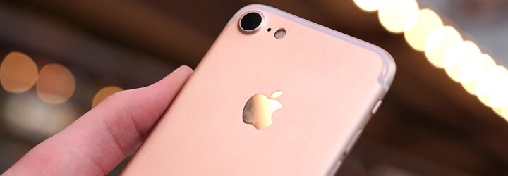 Zaplatíme za 256GB iPhone 7 Plus více než 27 tisíc korun? Uniklé cenovky naznačují, že i to je možné