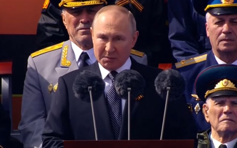 Vladimir Putin na vojenskej prehliadke: V Donbase bojujete za našu matičku Rus. Nacisti nemajú vo svete miesto.
