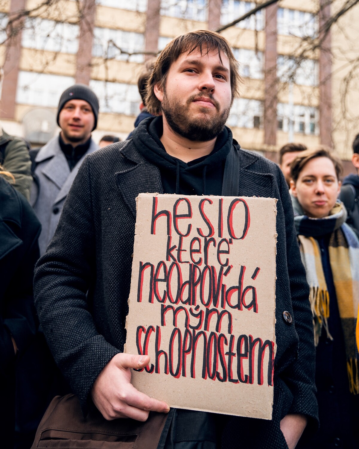 Demonstrace za rezignaci děkana Národohospodářské fakulty VŠE Miroslava Ševčíka.