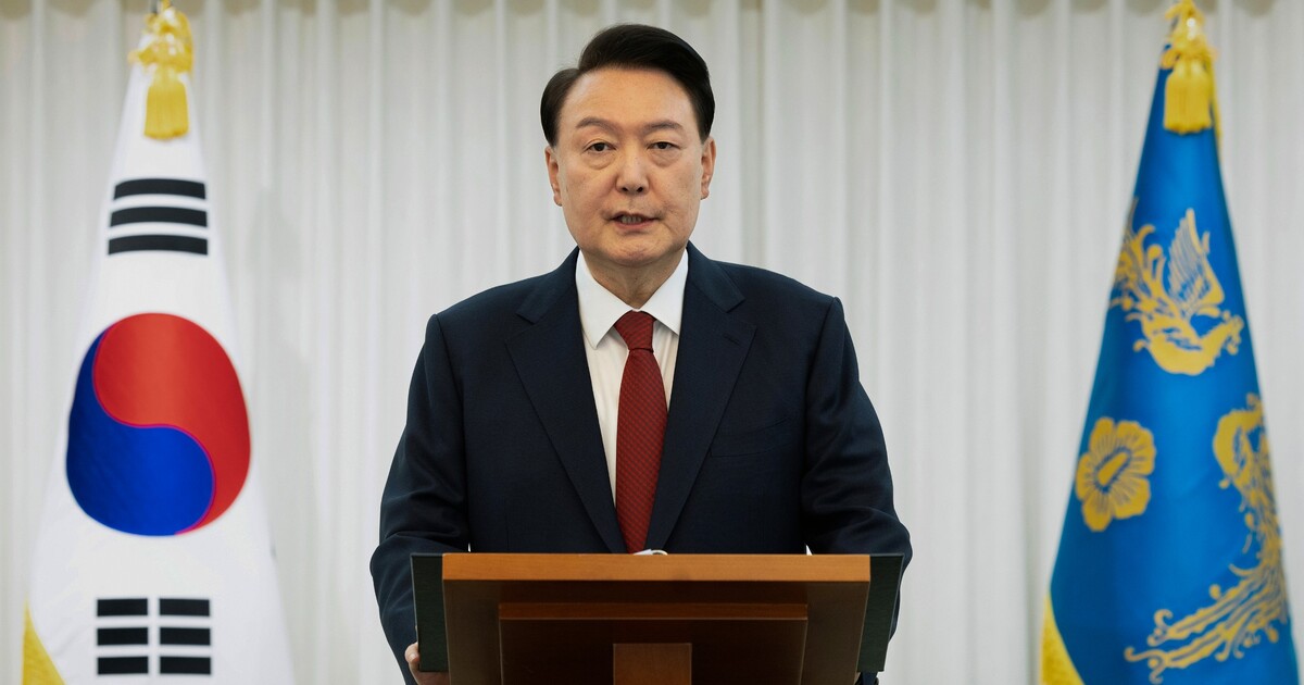 V Jižní Koreji se konaly protesty na podporu prezidenta Juna. Zadrženo bylo téměř 90 lidí