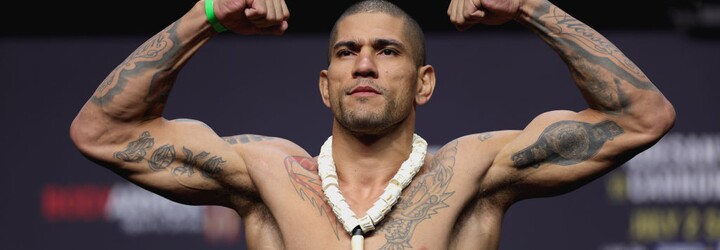 „S odhodláním se všechny sny splní.“ UFC šampion přinesl pás svému domorodému kmeni v Brazílii