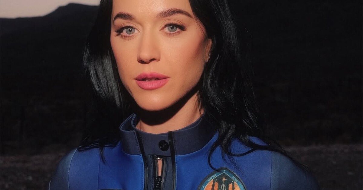 VIDEO: Katy Perry letí do vesmíru. Sleduj živě start rakety s čistě ženskou posádkou
