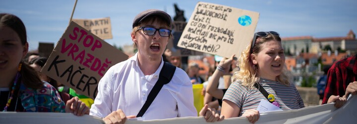 Reportáž: Kdo jsou studenti a studentky, kteří v Praze stávkovali za klima?