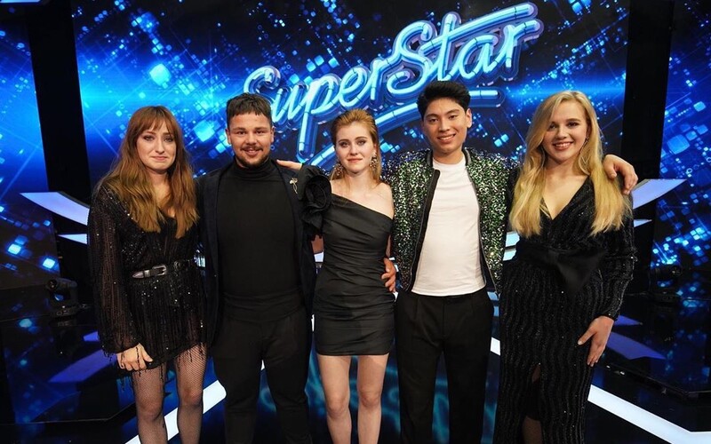 V superfinále SuperStar budú sedieť ľudia v hľadisku, prídu aj špeciálni hostia. Aké prekvapenia chystá produkcia?