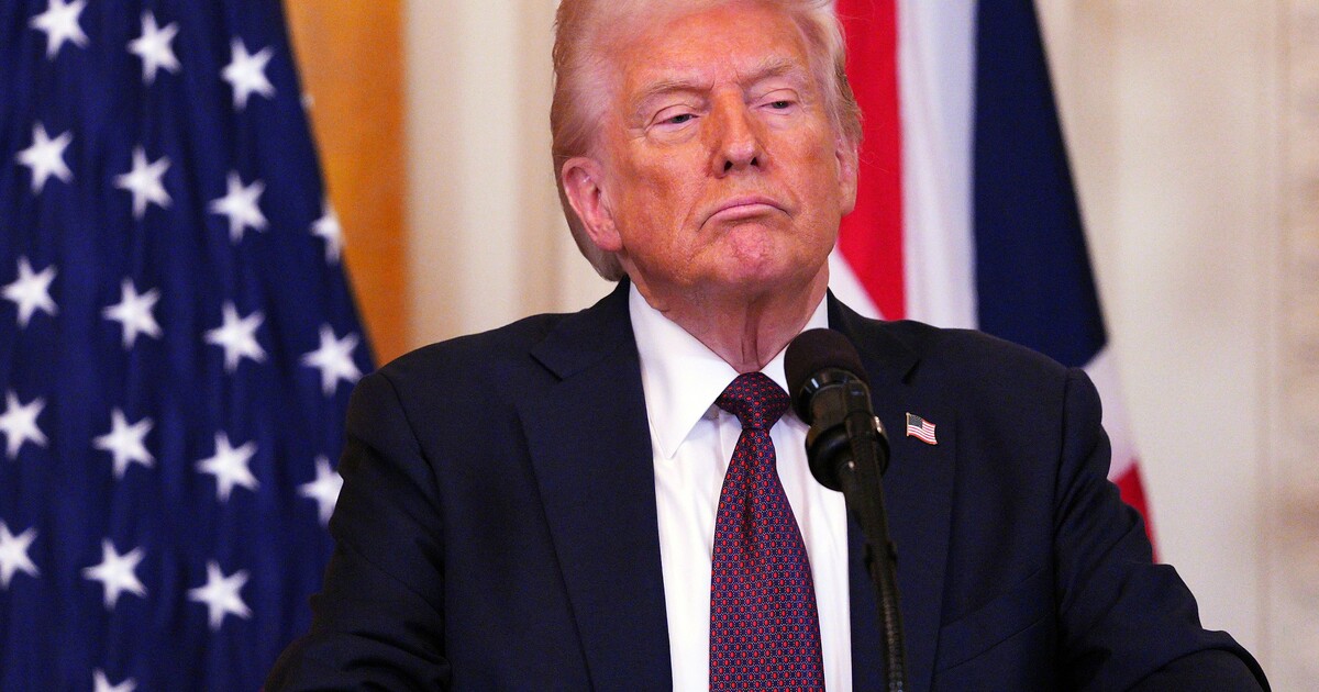 Trump zvažuje stažení 10 tisíc vojáků z Evropy