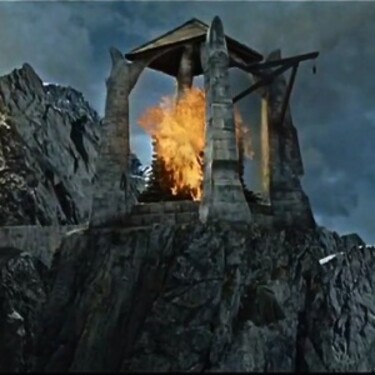 Jak se jmenoval maják, který vzplanul hned poté, co se Pippinovi podařilo zapálit ten v Minas Tirith?