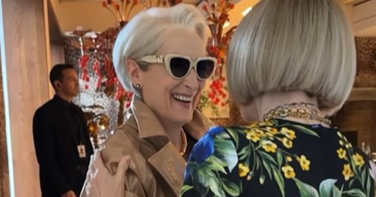 Fashion week v Miláně přinesl legendární okamžik. Filmová Miranda Priestly se setkala s Annou Wintour