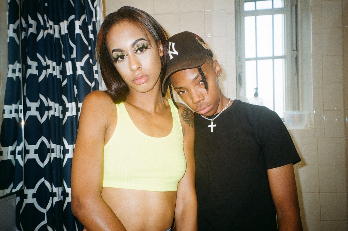 Fotky ze série New York New York zachycuje intimní portréty mladých Newyorčanů.