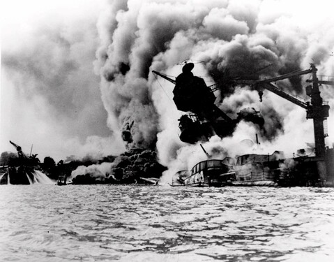 Útok na Pearl Harbor bol pre USA šokom. Kto ich koncom decembra 1941 napadol?
