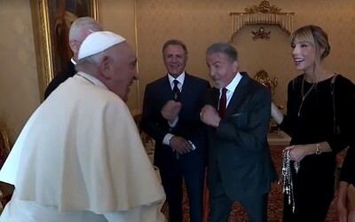Rocky u pápeža: „Zaboxujeme si?“ Takto si Sylvester Stallone zavtipkoval u Svätého Otca
