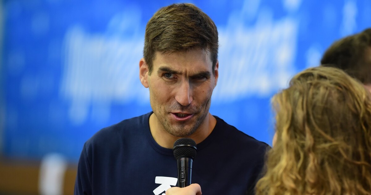 Český olympijský vítěz znovu pod palbou kritiky. Jeho tým vyhrál prestižní běžecký závod za podivných okolností