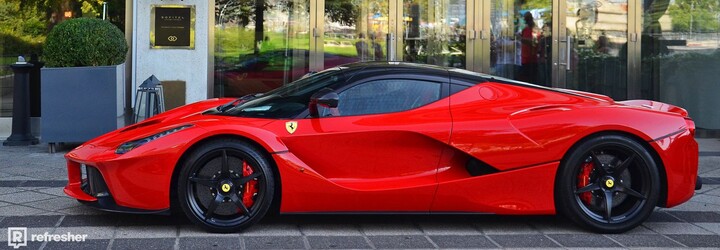 Vyše mesiac staré, jediné slovenské LaFerrari za približne 1,3-milióna € malo nehodu