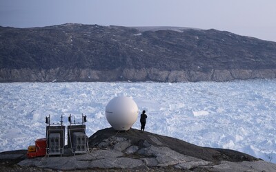 V Grónsku prší na místě, kde dosud jen sněžilo. Teplota výjimečně vystoupala nad bod mrazu.