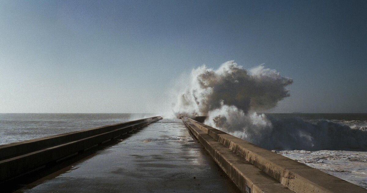 Několik zemí vydalo varování před tsunami. Reagují na mimořádně silné zemětřesení u Kamčatky