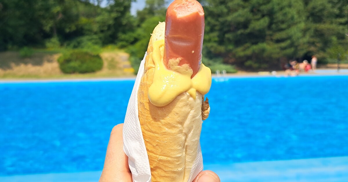 Turisté odhalili, co si nejradši dávají u stánků v Praze. Trdelník to překvapivě není