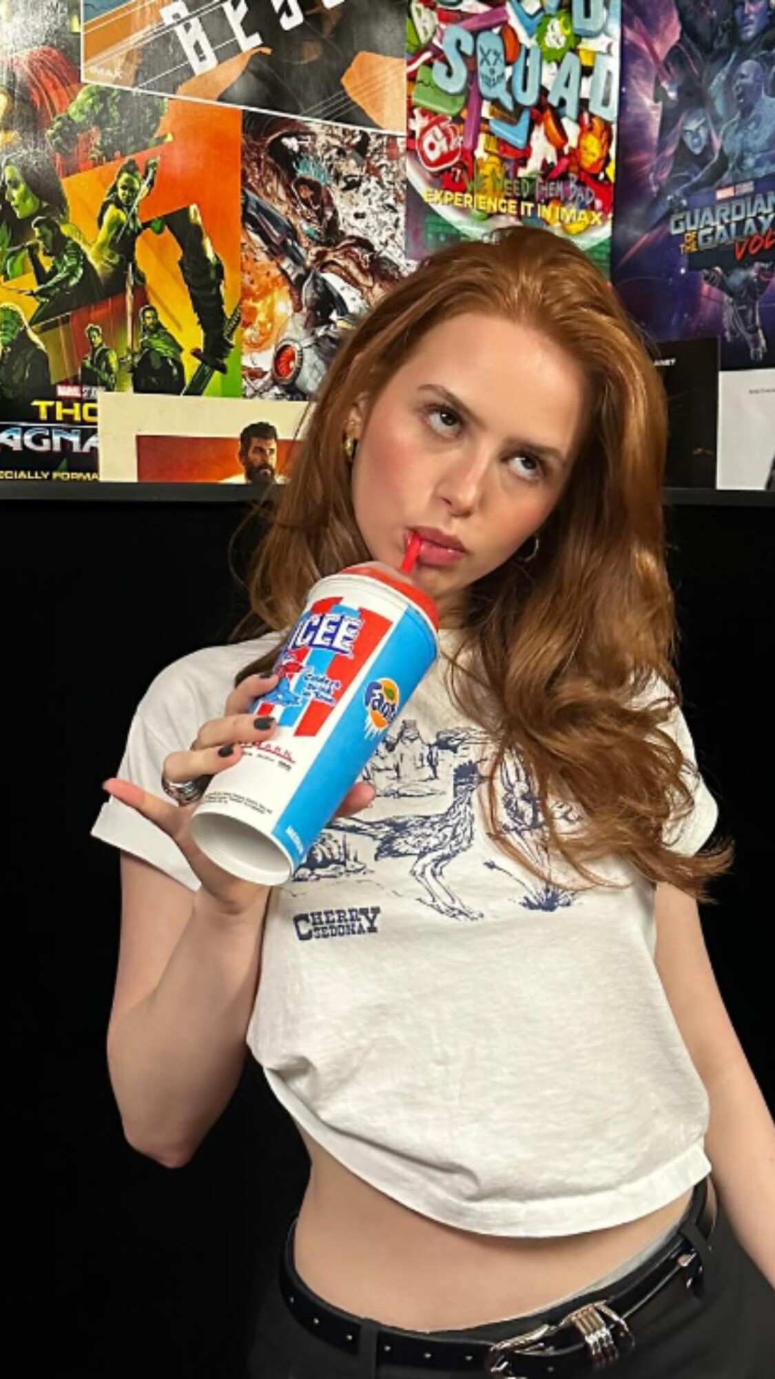 „Slovenské jedlá sú dosť mäsité a ako som povedala, nejem mäso. Takže to bolo trochu zložitejšie, ale prekvapivo je tam veľa vegánskych možností. Takže naozaj super,“ pochválila slovenskú gastronómiu.