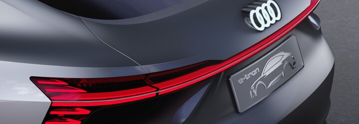 Audi reaguje na trendy a úspechy rivalov a odhaľuje 503-koňový koncept naznačujúci budúce SUV kupé