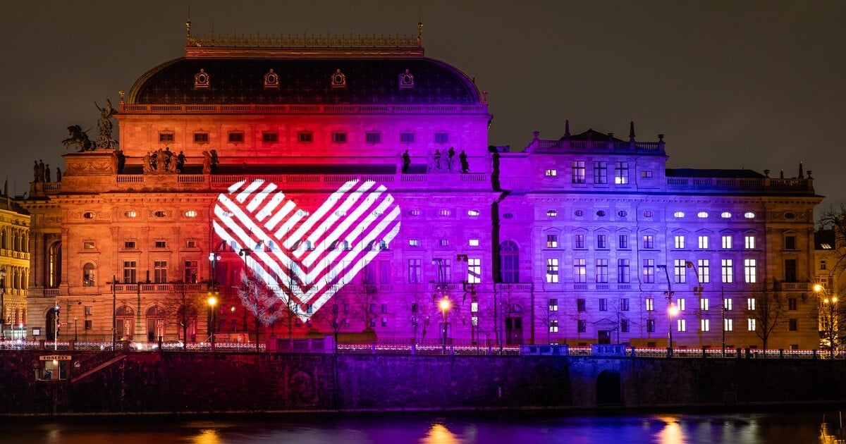 Česko bude slavit den štědrosti a dobrých skutků. Můžeš nominovat kohokoliv, kdo si zaslouží cenu za dobročinnost