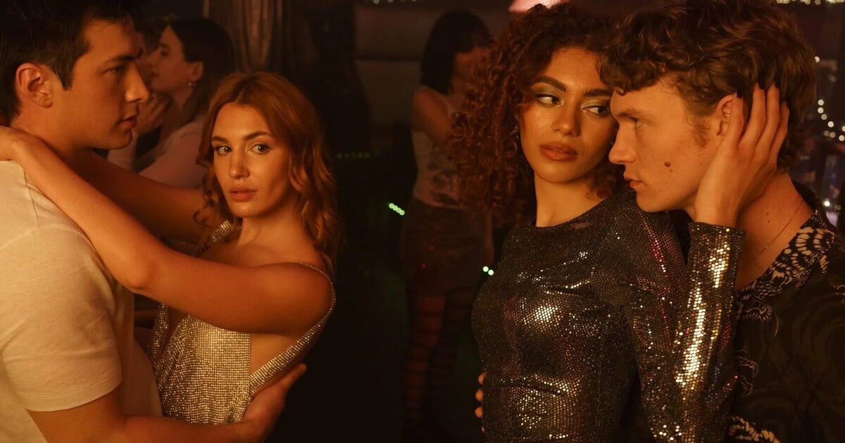 Queer seriál Heated Rivalry má mimořádné hodnocení. Podobný úspěch slavilo jen Breaking Bad