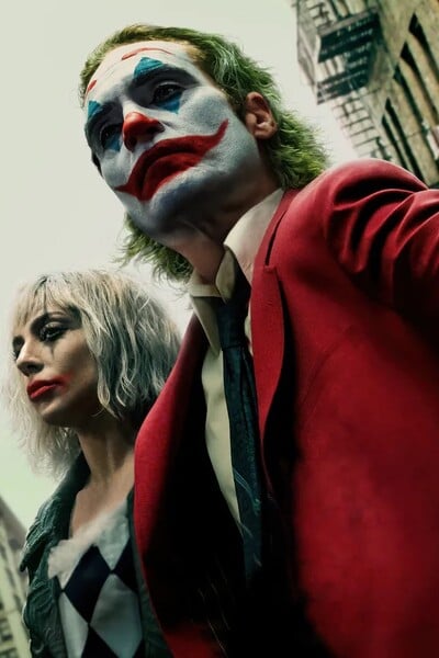 5 důvodů, proč druhý Joker skončil katastrofou. Původně mělo jít o muzikál na Broadwayi