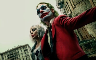 5 důvodů, proč druhý Joker skončil katastrofou. Původně mělo jít o muzikál na Broadwayi