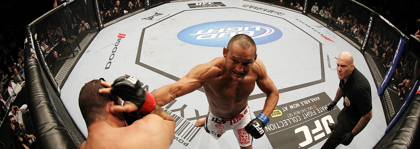 5 nezabudnuteľných zápasov najťažšieho bojového športu na svete. MMA vždy ponúkalo skvelú šou