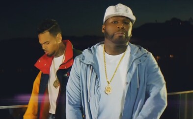 50 Cent a Chris Brown sa obklopili ženskými zadkami vo videu na ich spoločnú skladbu 50 Cent a Chris Brown sa obklopili ženskými zadkami vo videu na ich spoločnú skladbu