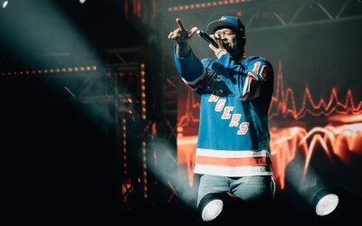 50 Cent přivezl do Prahy nostalgii i gangster rap. Takový byl jeho koncert v O2 areně (Reportáž)