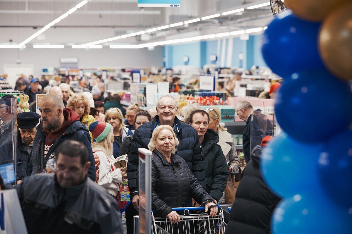 Otvorenie prvej slovenskej predajne Action. 