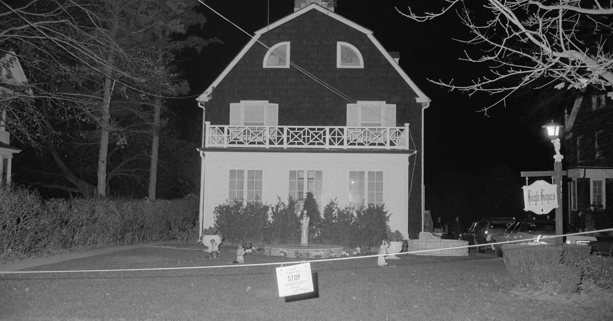 V Amityville stojí nejstrašidelnější dům světa. Kněze tu napadla neznámá síla a ducha zachytila děsivá fotka