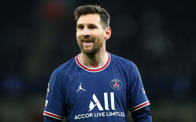 Lionel Messi se stal nejlepším fotbalistou světa za rok 2021. Zlatý míč vyhrál posedmé.