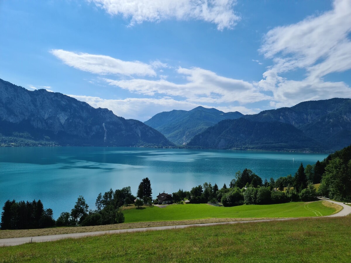 Jazero Attersee v Rakúsku.