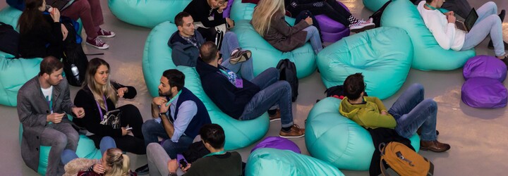 Netradičný festival IBM FEST prilákal množstvo mladých ľudí. Súčasťou boli zaujímavé workshopy a interaktívne novinky zo sveta IT