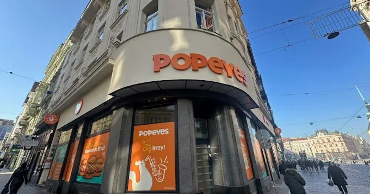 Popeyes otevře první pobočku v Brně. Nadšenci stojí ve frontě už od neděle