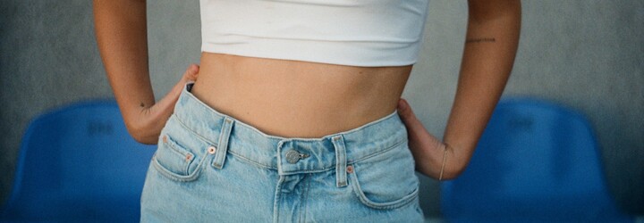 I sexy holky prdí, říhají, nadýmají se a trpí zácpou a průjmem. TikTok trend zvyšuje povědomí o zažívacích problémech