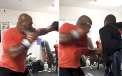 53letý Mike Tyson má stále extrémně rychlé a silné údery. Sleduj jeho nové video z tréninku