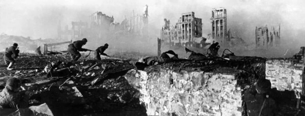 Koľko ľudí v priebehu bojov o Stalingrad zomrelo?