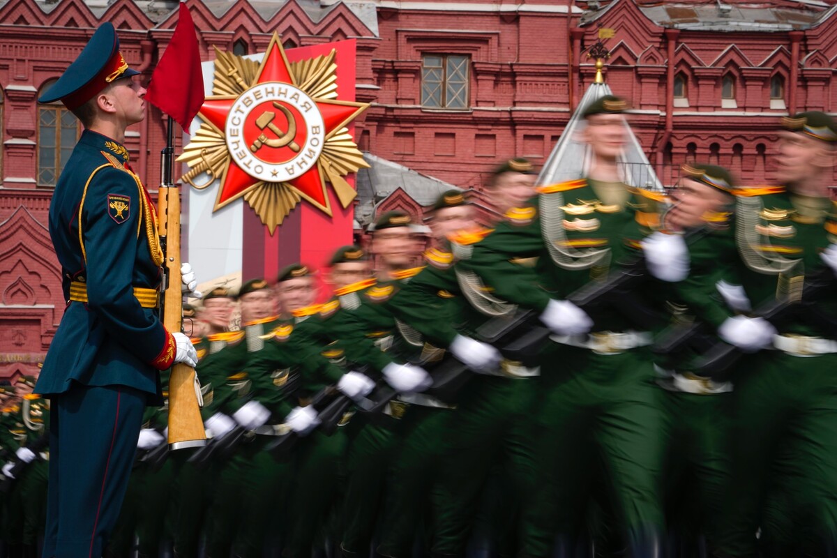 vojenská prehliadka ku Dňu víťazstva nad fašizmom
Moskva
Červené námestie
