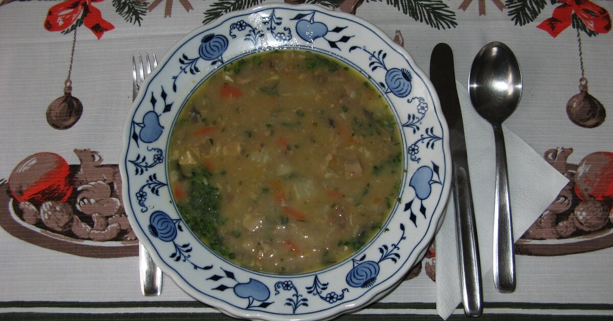 Tohle je 10 nejhnusnějších jídel střední Evropy. Česko se v žebříčku objevilo hned dvakrát