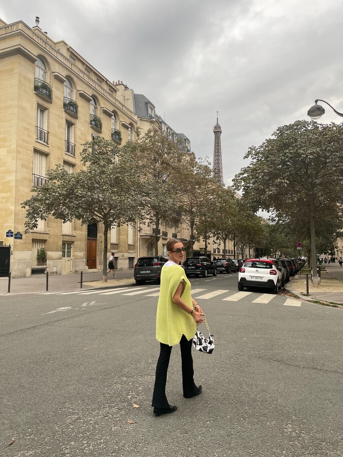 Slovenka Anabela, ktorá v Paríži študuje módny dizajn povedala, čo si myslí o Emily in Paris, Francúzoch, ale aj to, kde sa dobre zabavíš a naješ.