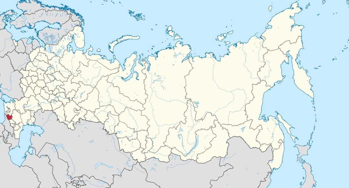 Karačajsko-Čerkesko na mapě dnešního Ruska.
