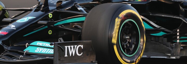 Mercedes podal oficiální protest proti výsledkům VC Abú Zabí