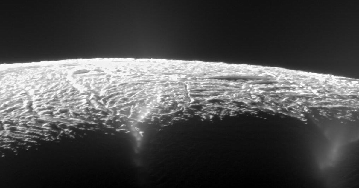 Nové zjištění: NASA objevila klíčový prvek života na měsíci Saturnu