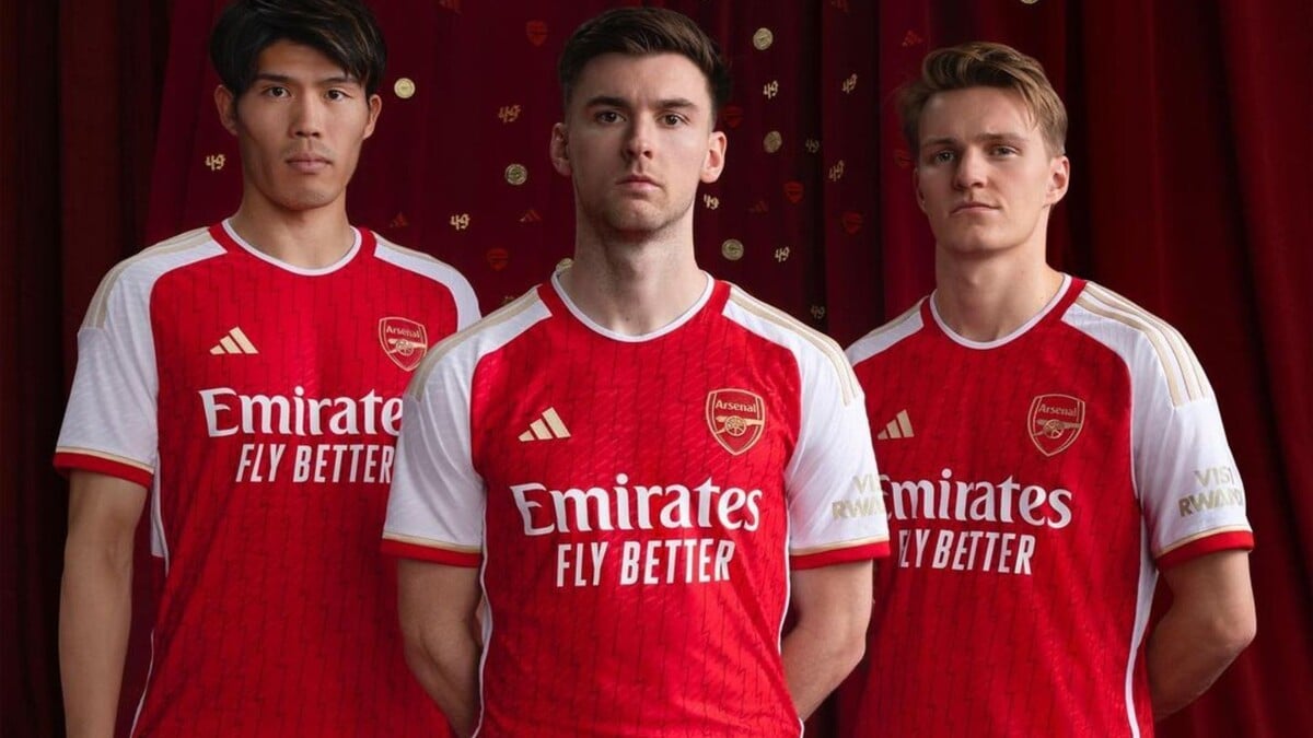 Arsenal FC, Adidas