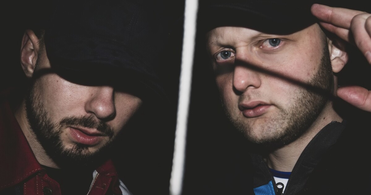 Efenel vydal CD City Boy plné punchlines, Anki pořádá karaoke a Butterclub ovládl GTA Houbou