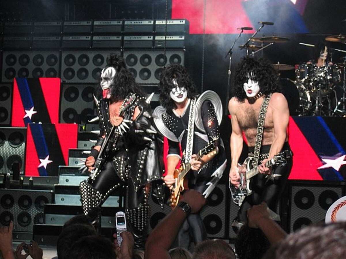 Kiss na koncerte v Bostone v roku 2004.