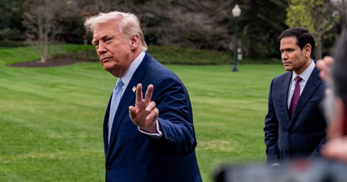 Trump dal Íránu 48hodinové ultimátum. Pokud ho bude ignorovat, USA zničí největší elektrárny