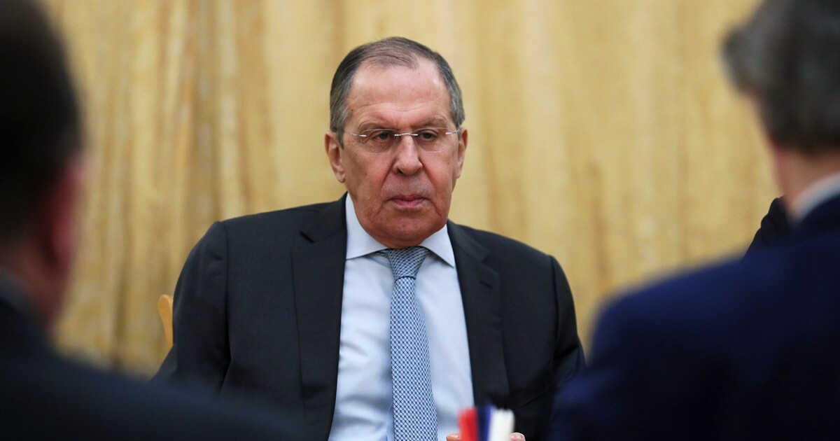 Seznam, na kterém být nechcete. Lavrov pochválil Fica, Orbána i Babiše