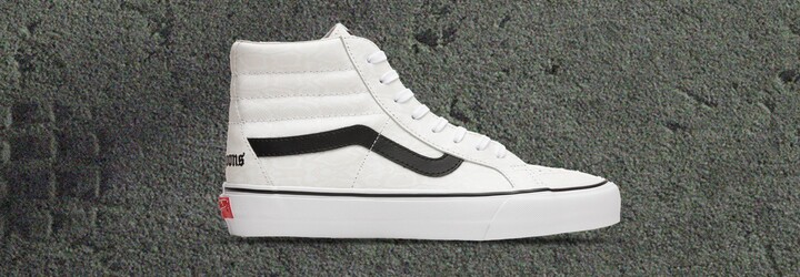 Tenisky Vans a letné obdobie jednoducho patria k sebe. Týchto 10 párov budeš chcieť mať ihneď doma