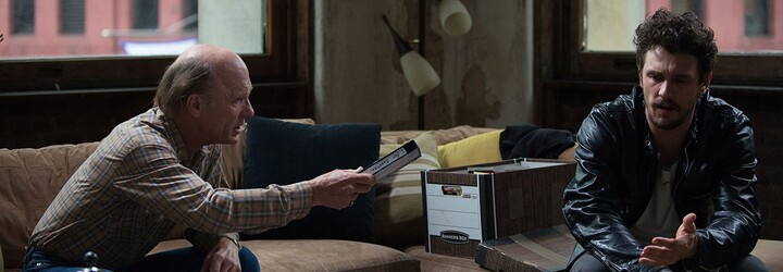 James Franco je drogovo závislý spisovateľ s temnou históriou, ktorý vyšetruje skutočnú vraždu